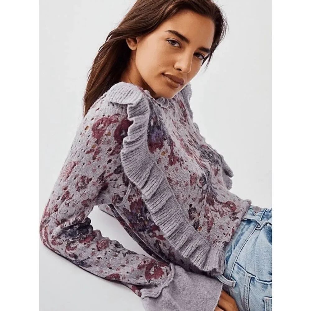 NEW Free People Womens Small Love Fool Ruffled Pullover Midnight Floral Combo